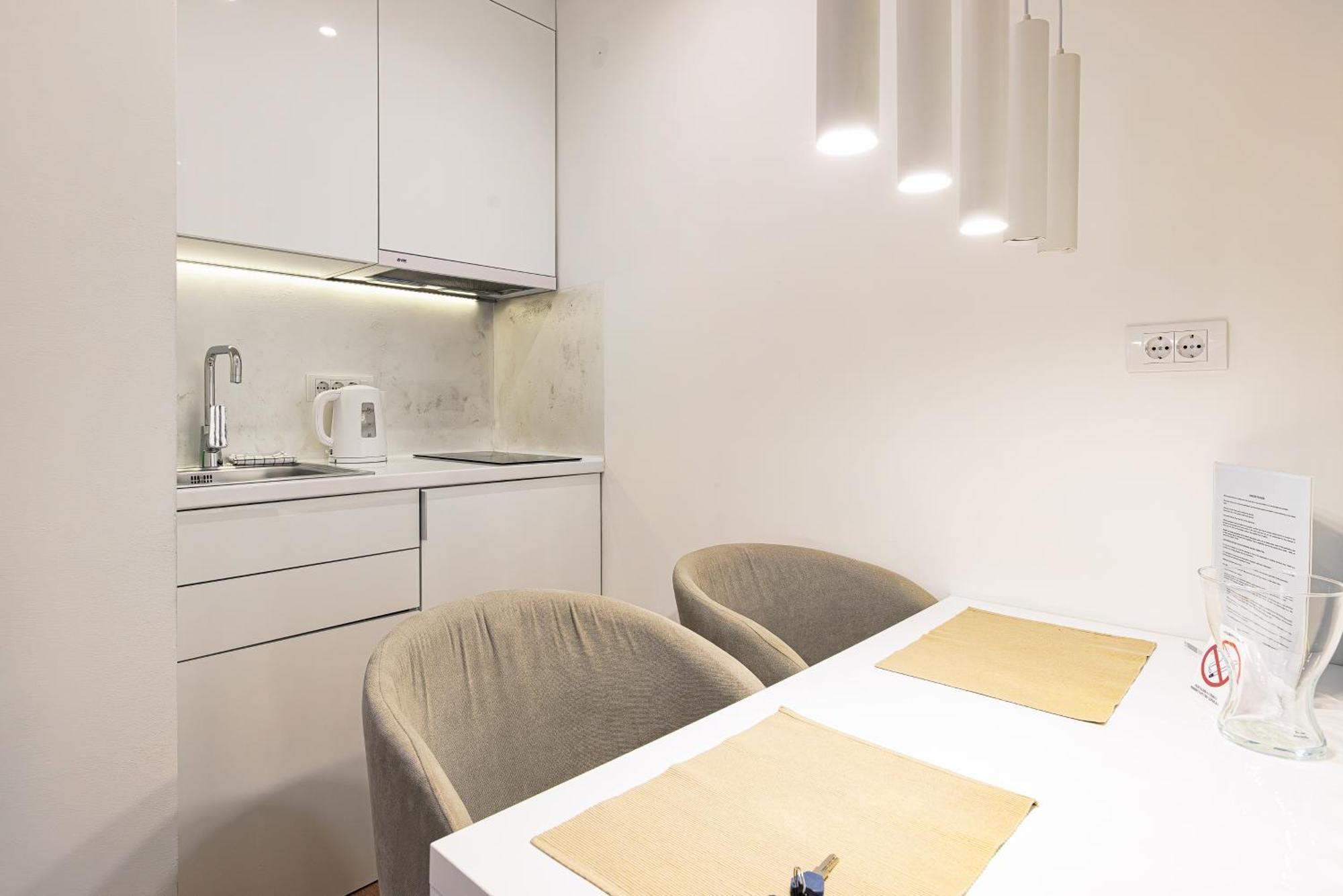White Apartments ベオグラード エクステリア 写真